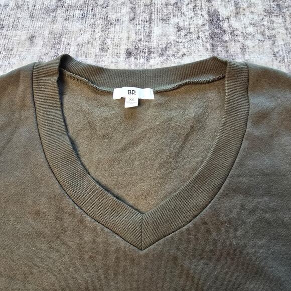 BP Sweater Womens XS Olive Green Cropped V Neck Long Sleeve Pullover Casual XS - Picture 9 of 11
